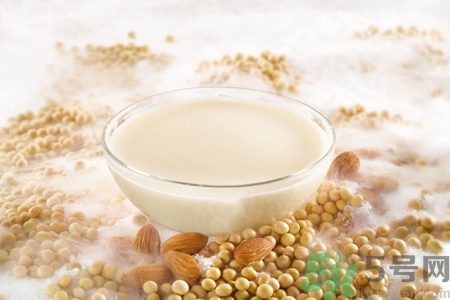 豆?jié){是堿性還是酸性？豆?jié){是涼性還是熱性？