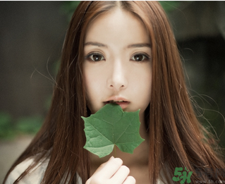 18歲的女生用什么護(hù)膚品？18歲的女生適合用的護(hù)膚品推薦