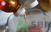 石榴水弄衣服上怎么洗？石榴汁怎么清洗？