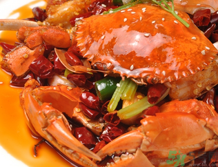 螃蟹什么時候吃最好？吃螃蟹的最佳時間 