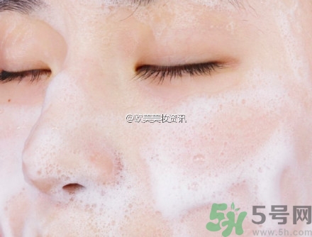 dillydelight荔枝潔面膜怎么樣？韓國荔枝面膜使用方法？