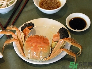 蘋果和螃蟹能一起吃嗎？吃螃蟹不能吃什么水果和食物？