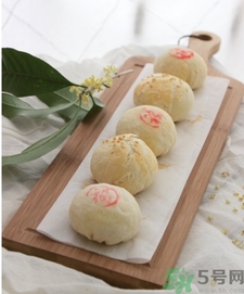 蘇式月餅用的什么面粉？蘇式月餅的做法