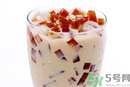 晚上喝奶茶會(huì)失眠嗎？晚上喝奶茶會(huì)不會(huì)失眠？