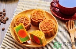 蛋黃月餅好吃嗎？蛋黃月餅?zāi)膫€(gè)牌子好吃？