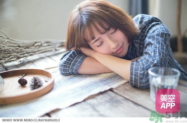 紋眉后多久恢復(fù)自然？紋眉多久能變得自得自然？