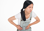 潰瘍性結(jié)腸炎肚子疼怎么辦？潰瘍性結(jié)腸炎是怎么引起的？
