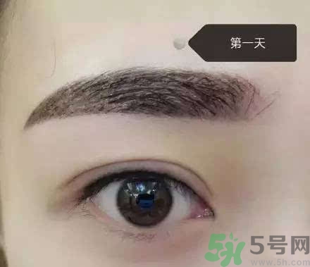紋眉后多久恢復(fù)自然？紋眉多久能變得自得自然？