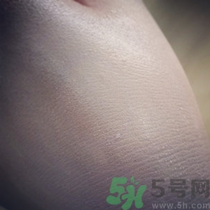 dr.jart銀管和黑管的區(qū)別？蒂佳婷銀色bb和黑色bb哪個好？
