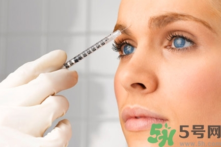 玻尿酸隆鼻的危害有哪些？玻尿酸隆鼻的副作用是什么？