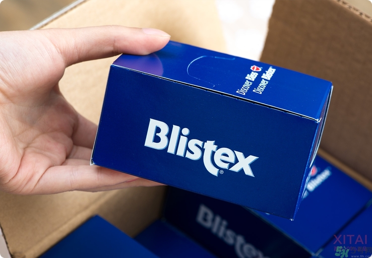 Blistex碧唇小藍罐好用嗎？怎么用？