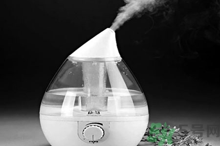 加濕器里可以加精油嗎？加濕器里可以加醋嗎？