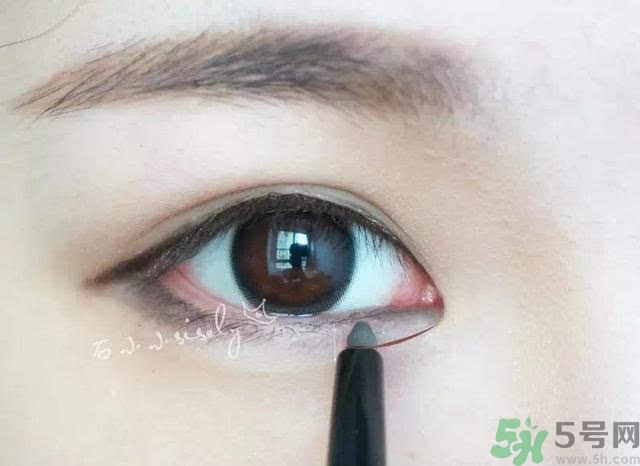 iu李智恩桃花妝怎么化？iu李智恩桃花妝怎么打造？