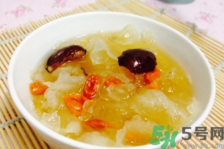 女性吃什么能預(yù)防婦科疾病？女性吃什么能預(yù)防子宮疾??？