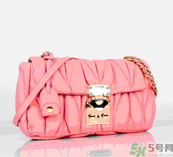 miumiu是哪個(gè)國(guó)家的牌子？miumiu是prada旗下的嗎？