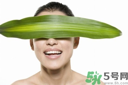 黑眼圈是怎么形成的？黑眼圈是什么原因引起的？