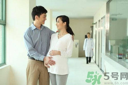 懷孕的時(shí)候會(huì)來(lái)月經(jīng)嗎？懷孕的時(shí)候來(lái)月經(jīng)了怎么辦？