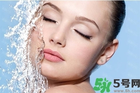 補(bǔ)水面膜怎么選擇？補(bǔ)水的面膜可以天天敷嗎？