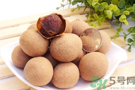 干桂圓一天可以吃幾個(gè)？干桂圓怎么吃最有營養(yǎng)？
