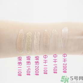 revlon露華濃粉底液怎么樣？露華濃粉底液色號(hào)選擇與試色