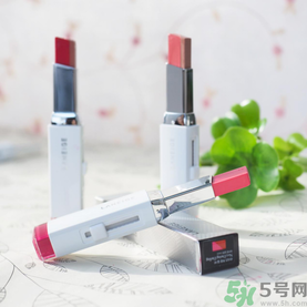 蘭芝雙色口紅哪個顏色好看？蘭芝雙色口紅怎么涂？