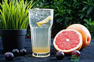 柚子可以泡水喝嗎？柚子泡水喝有什么好處？