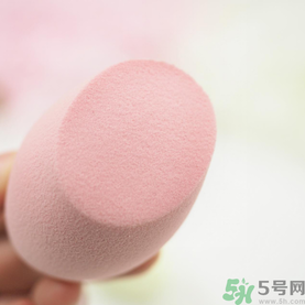 葫蘆海綿粉撲怎么用？葫蘆粉撲使用方法