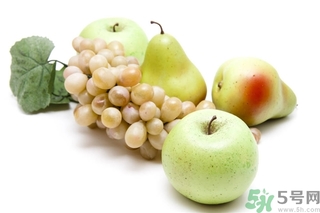 葡萄和蘋果可以一起吃嗎？葡萄和蘋果可以一起榨汁嗎？