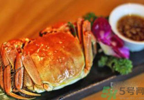 大閘蟹蒸多長時間？沒熟的大閘蟹可以吃嗎？