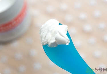 Sudocrem屁屁霜怎么用？sudocrem屁屁霜初生寶寶能用嗎？
