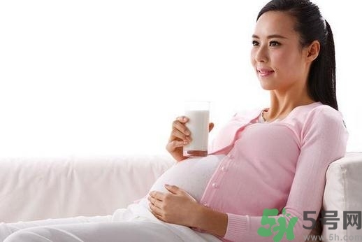 胎兒智商由誰決定？胎兒智商與什么有關(guān)