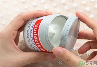 Sudocrem屁屁霜怎么用？sudocrem屁屁霜初生寶寶能用嗎？