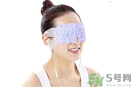 戴隱形眼鏡能用蒸汽眼罩嗎？使用蒸汽眼罩可以擦眼霜嗎？