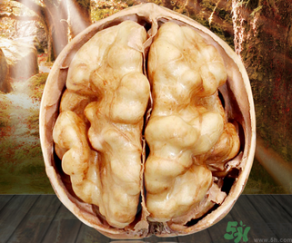 紙皮核桃和薄皮核桃的區(qū)別？紙皮核桃和薄皮核桃哪個(gè)好？
