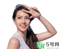 夏天曬黑了多久恢復(fù)？夏天曬黑了怎么白回來(lái)？