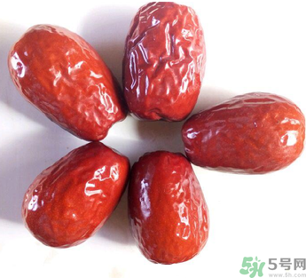 新鮮紅棗怎么曬干？鮮棗怎么做成棗干？