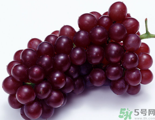 鮮棗和葡萄能一起吃嗎？鮮棗和葡萄一起吃會(huì)怎么樣？