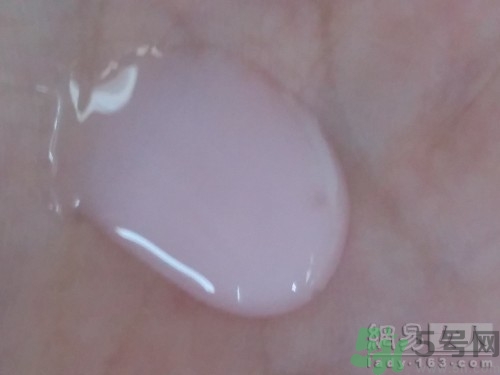 淳萃水舞櫻花洗發(fā)水好用嗎？淳萃水舞櫻花洗發(fā)水多少錢？