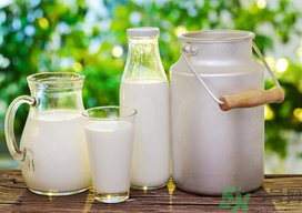吃完柿子可以喝牛奶嗎？吃完柿子多久可以喝牛奶？