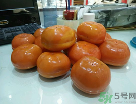 硬柿子和軟柿子的區(qū)別？硬柿子怎么變軟？
