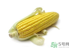 玉米沒(méi)煮熟能吃嗎？沒(méi)煮熟的玉米能吃嗎？