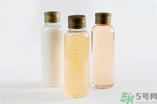 甘油直接擦臉好嗎？甘油可以直接涂臉上嗎？
