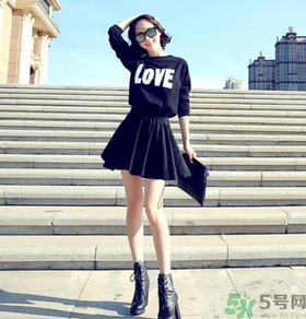 十月份可以穿裙子嗎？十月份穿什么衣服合適？