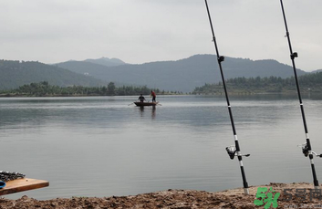 十月份可以釣魚嗎？十月份釣魚用什么餌料？