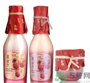 skin food和the face shop哪個(gè)好？思親膚和菲詩(shī)小鋪哪個(gè)好？