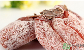 柿餅上的白霜是果肉里折出的什么糖？柿餅上的白霜是什么糖？