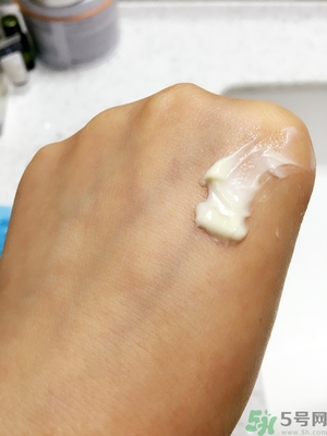 思親膚和自然樂(lè)園哪個(gè)好？skin food和自然樂(lè)園哪個(gè)好用？