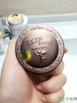 思親膚和自然樂(lè)園哪個(gè)好？skin food和自然樂(lè)園哪個(gè)好用？