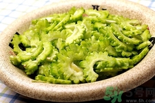 吃苦瓜能降血糖嗎？糖尿病能吃苦瓜嗎？