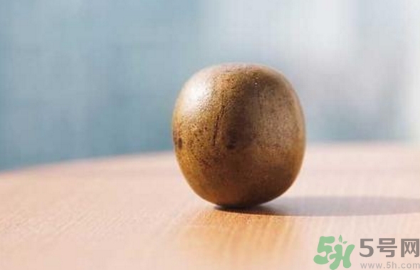 羅漢果泡水要去殼嗎？羅漢果泡水泡多久？